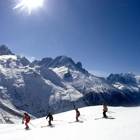 Lyret Centre Mont Blanc Chamonix